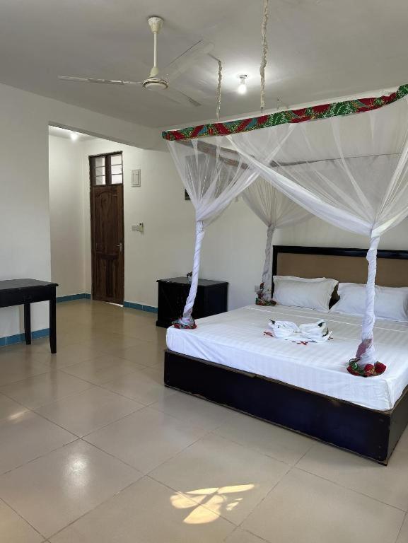 Coconut Tree Village Beach Resort Uroa Esterno foto