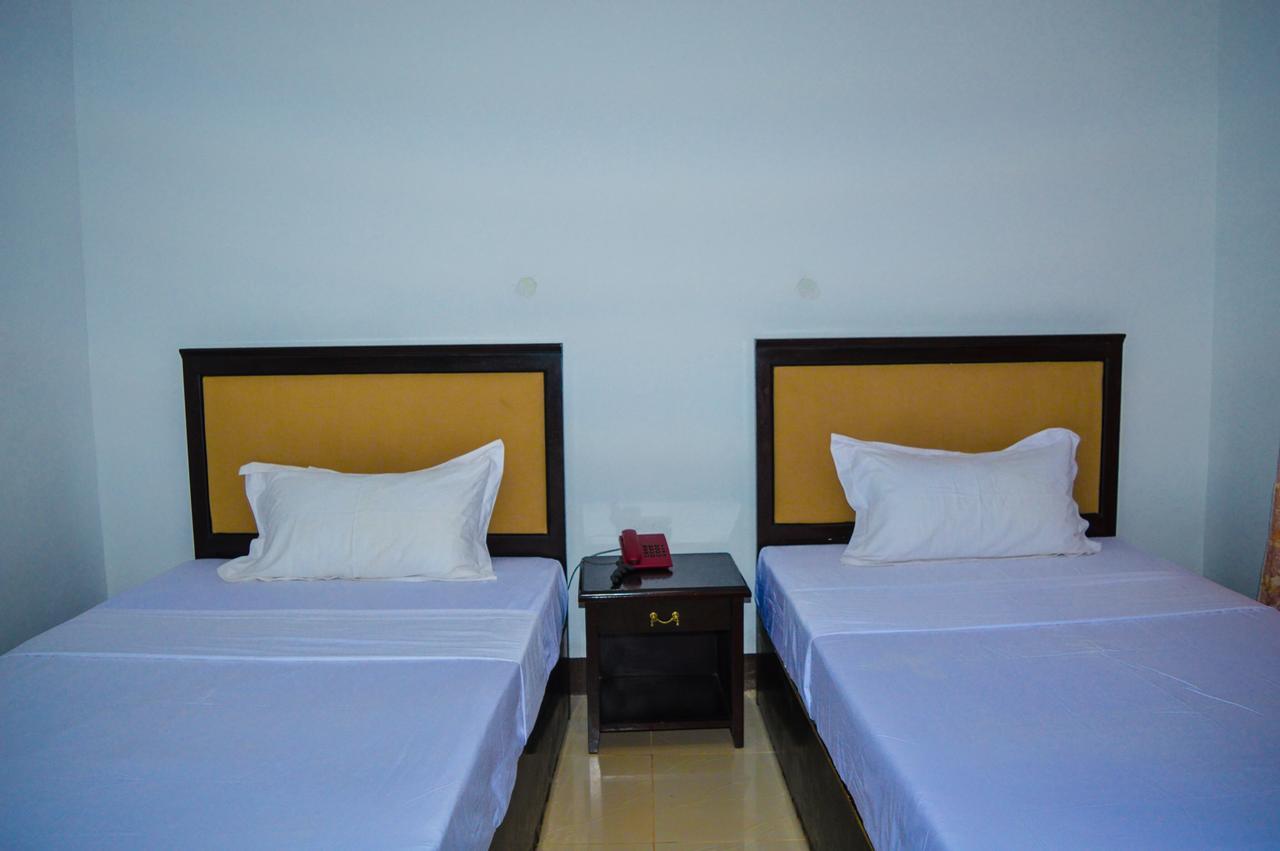 Coconut Tree Village Beach Resort Uroa Esterno foto