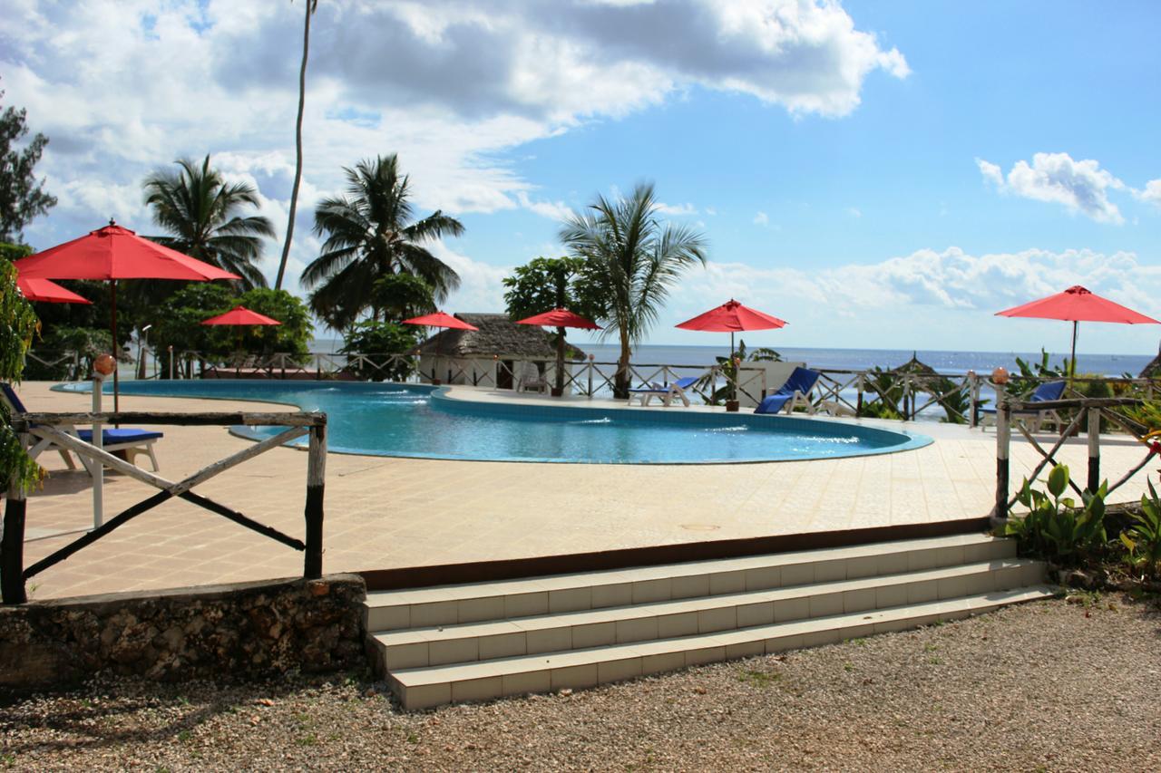Coconut Tree Village Beach Resort Uroa Esterno foto