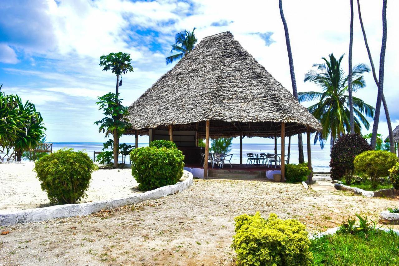 Coconut Tree Village Beach Resort Uroa Esterno foto